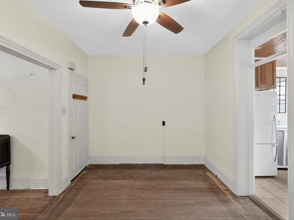 250 Hermitage Street, Philadelphia PA 19127