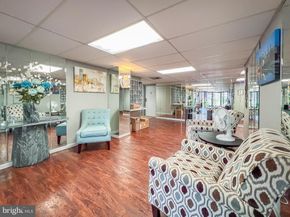 6311 Delaire Landing Road 311, Philadelphia PA 19114