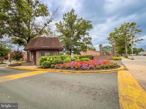 6311 Delaire Landing Road 311, Philadelphia PA 19114