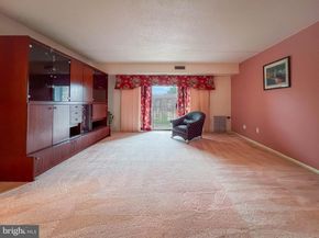 6311 Delaire Landing Road 311, Philadelphia PA 19114