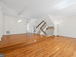 3187 Readsborough Court, Fairfax VA 22031