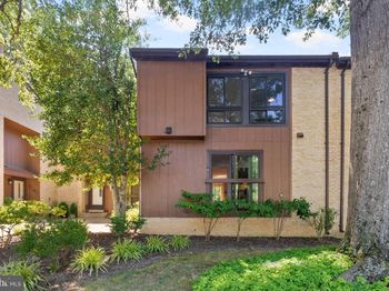 3187 Readsborough Court