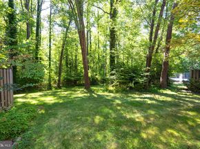 3187 Readsborough Court, Fairfax VA 22031