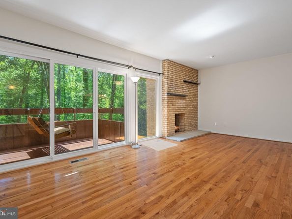 3187 Readsborough Court, Fairfax VA 22031