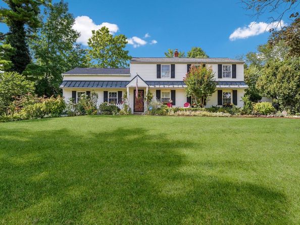 4011 Indian Guide Road, Lafayette Hill PA 19444