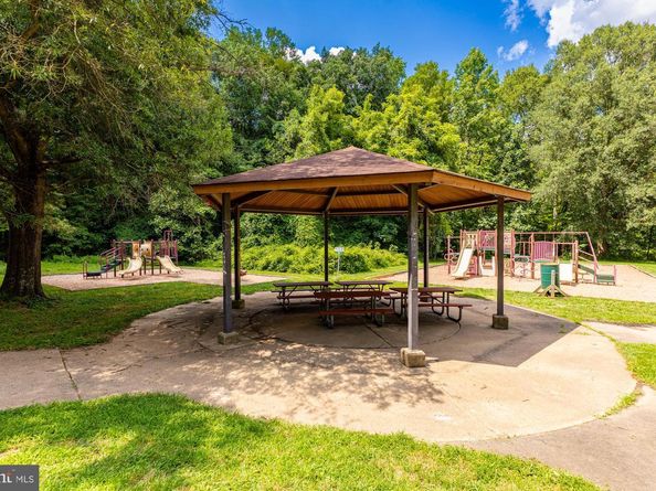 9307 Coronado Terrace, Fairfax VA 22031