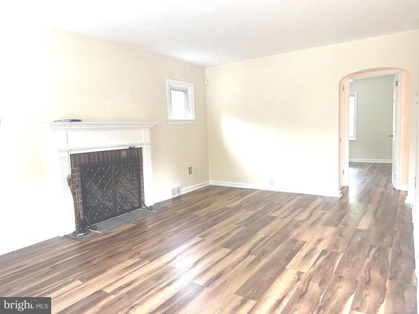 229 Edge Hill Road, Glenside PA 19038