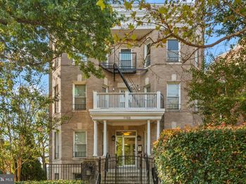 1106 Columbia Road NW