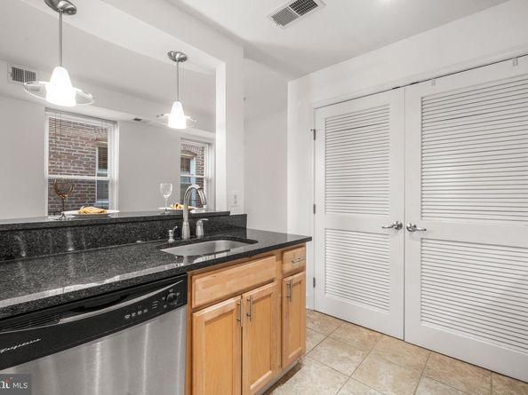 1106 Columbia Road NW 304, Washington DC 20009