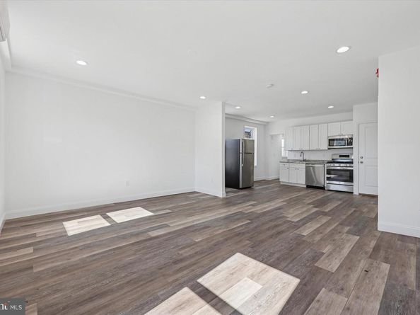 3847 Terrace Street, Philadelphia PA 19128