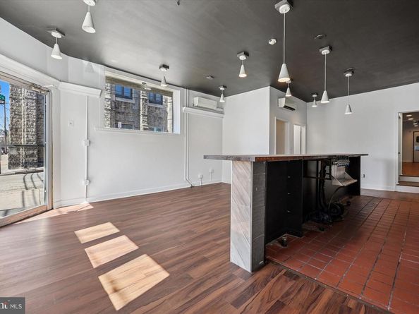 3847 Terrace Street, Philadelphia PA 19128