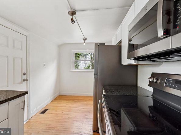 6 Elizabeth Street, Conshohocken PA 19428