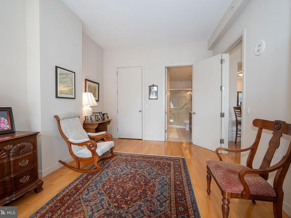 1900 Hamilton Street 802, Philadelphia PA 19130