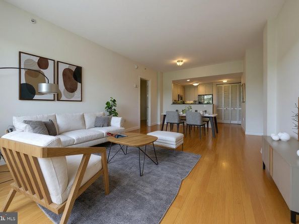 1900 Hamilton Street 802, Philadelphia PA 19130