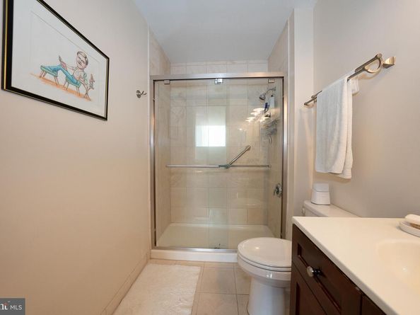 1900 Hamilton Street 802, Philadelphia PA 19130