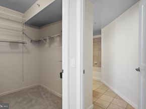 1021 N Garfield Street 735, Arlington VA 22201