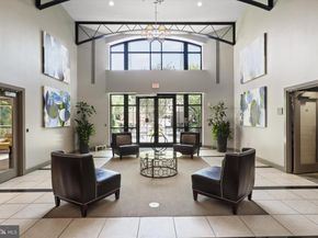 1021 N Garfield Street 735, Arlington VA 22201