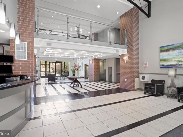 1021 N Garfield Street 735, Arlington VA 22201