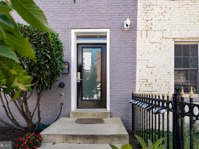 610 Newton Place NW 12, Washington DC 20010