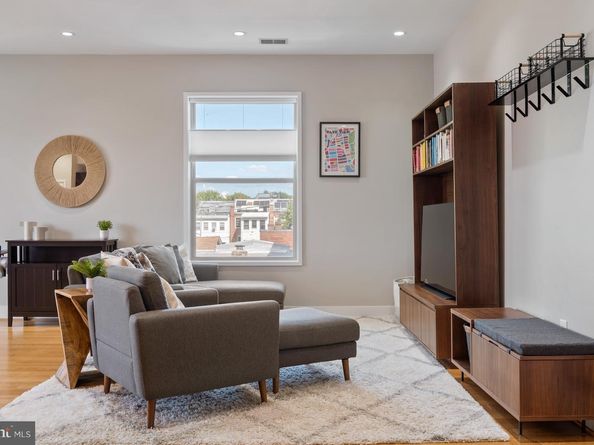 610 Newton Place NW 12, Washington DC 20010