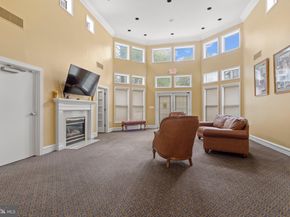 5565 Seminary Road 206, Falls Church VA 22041