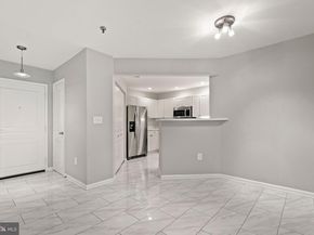 5565 Seminary Road 206, Falls Church VA 22041