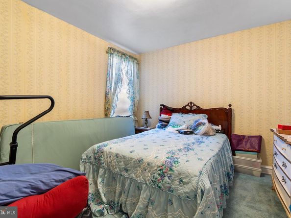 5933 Woodcrest Avenue, Philadelphia PA 19131