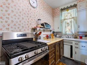 5933 Woodcrest Avenue, Philadelphia PA 19131