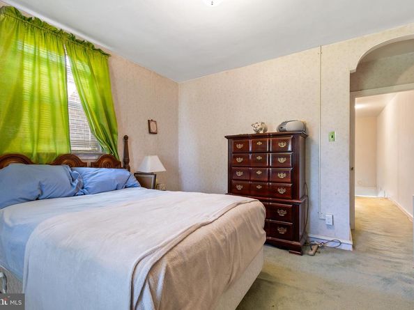 5933 Woodcrest Avenue, Philadelphia PA 19131