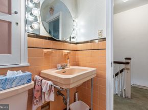 5933 Woodcrest Avenue, Philadelphia PA 19131