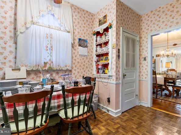 5933 Woodcrest Avenue, Philadelphia PA 19131