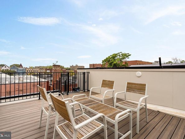 1746 Lanier Place NW 3, Washington DC 20009
