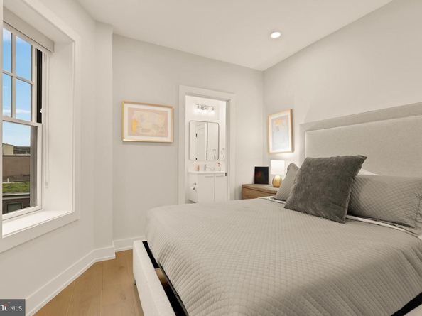1746 Lanier Place NW 3, Washington DC 20009