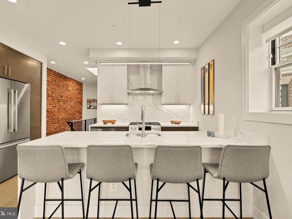 1746 Lanier Place NW 3, Washington DC 20009