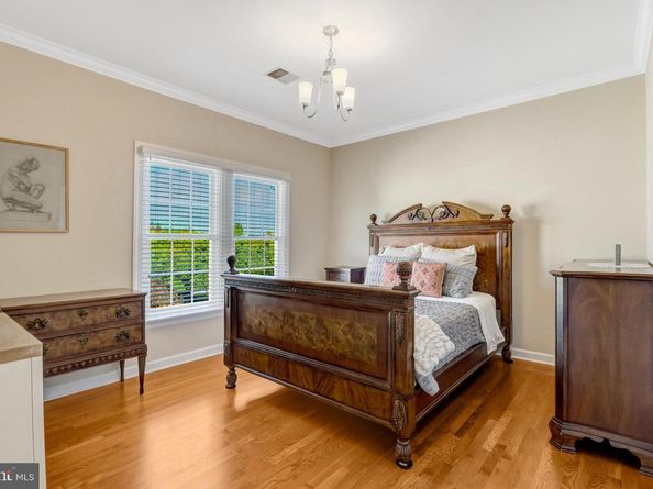 47788 Saulty Drive, Sterling VA 20165