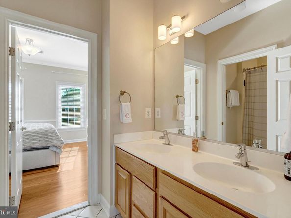 47788 Saulty Drive, Sterling VA 20165