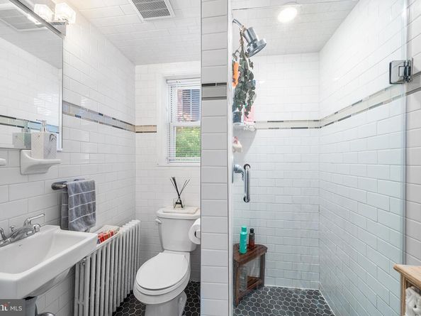 109 W 4TH Avenue, Conshohocken PA 19428