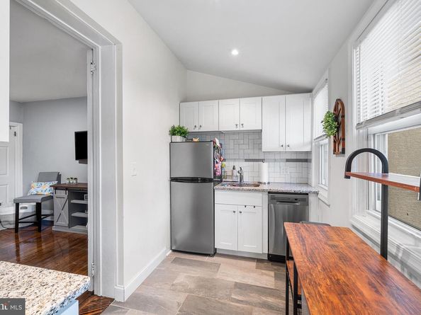 109 W 4TH Avenue, Conshohocken PA 19428