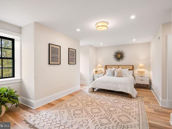 1744 Lamont Street NW, Washington DC 20010