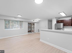4272 East Capitol Street E 2, Washington DC 20019