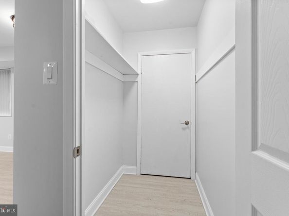 4272 East Capitol Street E 2, Washington DC 20019