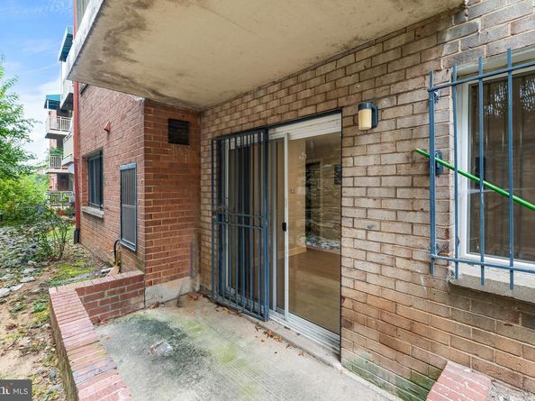 4272 East Capitol Street E 2, Washington DC 20019