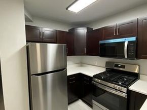 4272 East Capitol Street E 2, Washington DC 20019