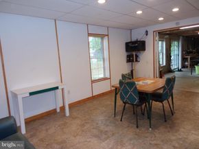 30125 Merchant Court, Great Falls VA 22066