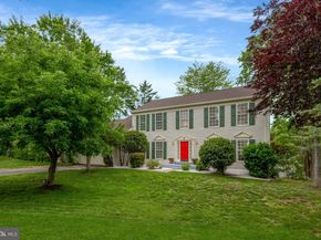 30125 Merchant Court, Great Falls VA 22066