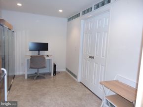 30125 Merchant Court, Great Falls VA 22066