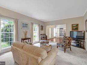 30125 Merchant Court, Great Falls VA 22066