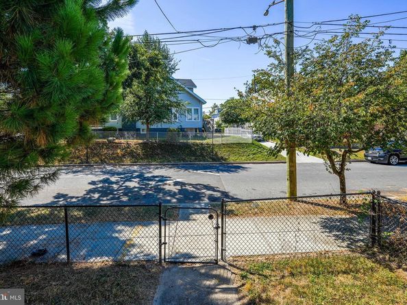 322 Raleigh Street SE, Washington DC 20032