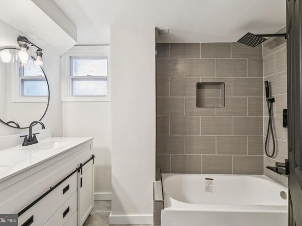 3526 E Thompson Street, Philadelphia PA 19134