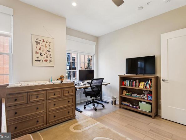 1701 16TH Street N 335C, Arlington VA 22209